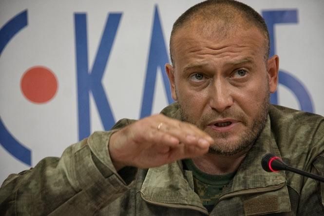 Долой путинскую мерзость, – Ярош резко отреагировал на поджог офиса "Оппоблока" Долой путинскую мерзость, – Ярош резко отреагировал на поджог офиса "Оппоблока"