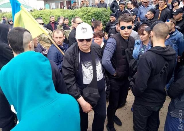 Сільраду на Одещині запідозрили в сепаратизмі: на місці вже десятки націоналістів