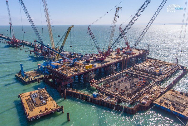 Керченський міст несе серйозну загрозу регіону: відомі деталі Керченський міст несе серйозну загрозу регіону: відомі деталі