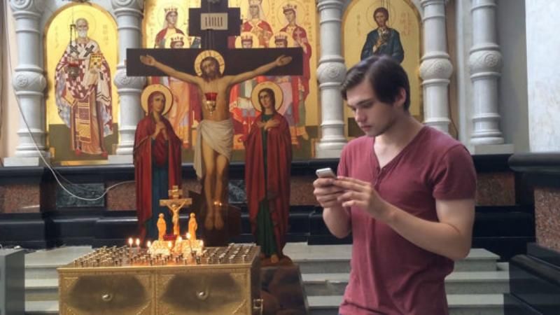 Наділення Ісуса Христа якостями ожилого мерця-зомбі, – блогера в Росії засудили за атеїзм