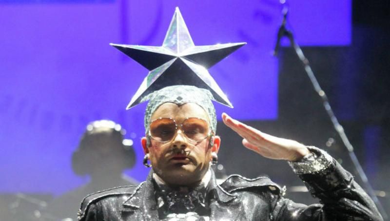 Выступление в бронежилете и "Раша Гудбай": самые громкие политические скандалы на Евровидении