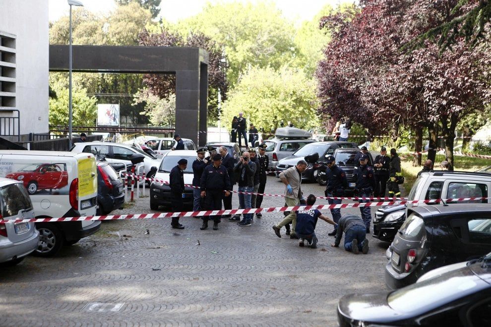 У центрі Риму пролунав подвійний вибух: опубліковані фото У центрі Риму пролунав подвійний вибух: опубліковані фото