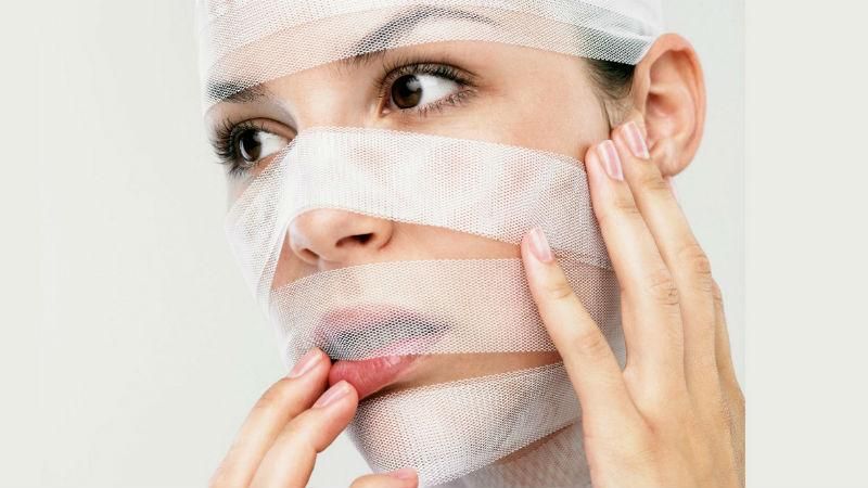 Молодая украинка умерла от неудачной пластической операции Молодая украинка умерла от неудачной пластической операции