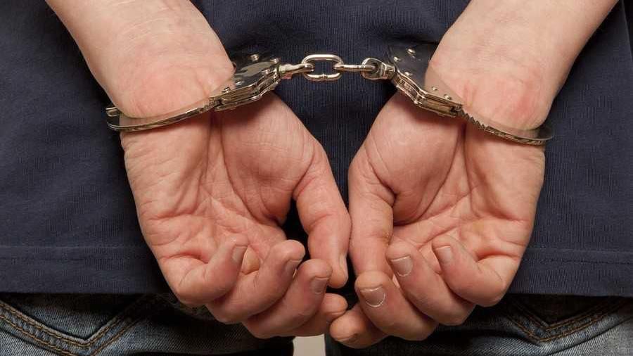 Бойцы АТО взяли боевика в плен: мужчина рассказал, что происходит в "ЛДНР" Бойцы АТО взяли боевика в плен: мужчина рассказал, что происходит в "ЛДНР"