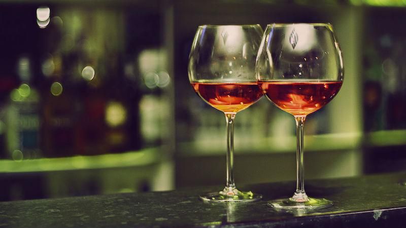 Алкоголь не має бути доступним, – експерт пояснив зростання цін на спиртне 
