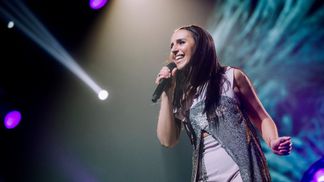 Джамала выступила с сольным концертом: невероятные фото