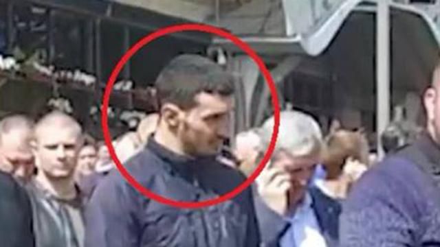 Ще один "тітушка" через бійку у Дніпрі 9 травня відправився за ґрати Ще один "тітушка" через бійку у Дніпрі 9 травня відправився за ґрати