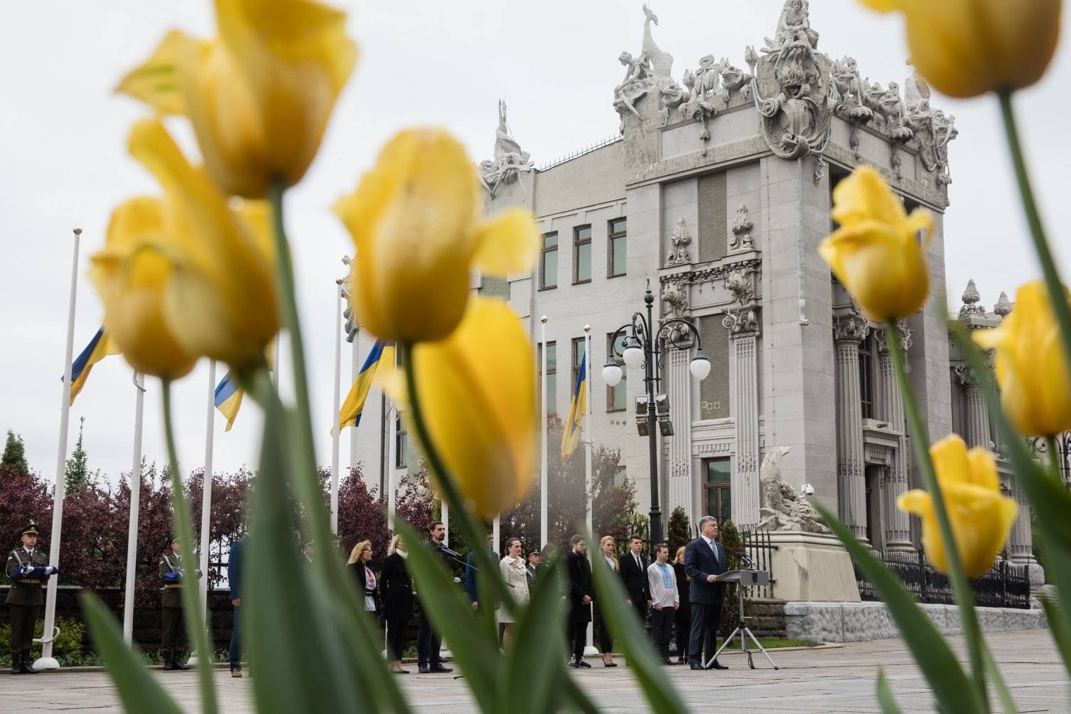 Порошенко розповів, про що говорив з Путіним в останній телефонній розмові Порошенко розповів, про що говорив з Путіним в останній телефонній розмові