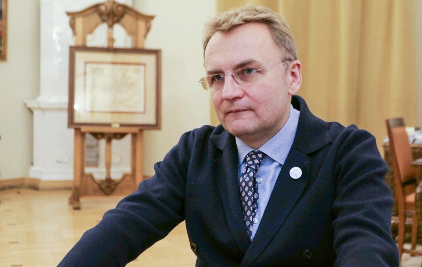 Садовый объяснил ситуацию с мусором во Львове