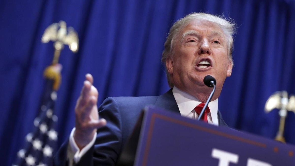 Трамп: Я имел абсолютное право делиться с Россией секретной информацией Трамп: Я имел абсолютное право делиться с Россией секретной информацией