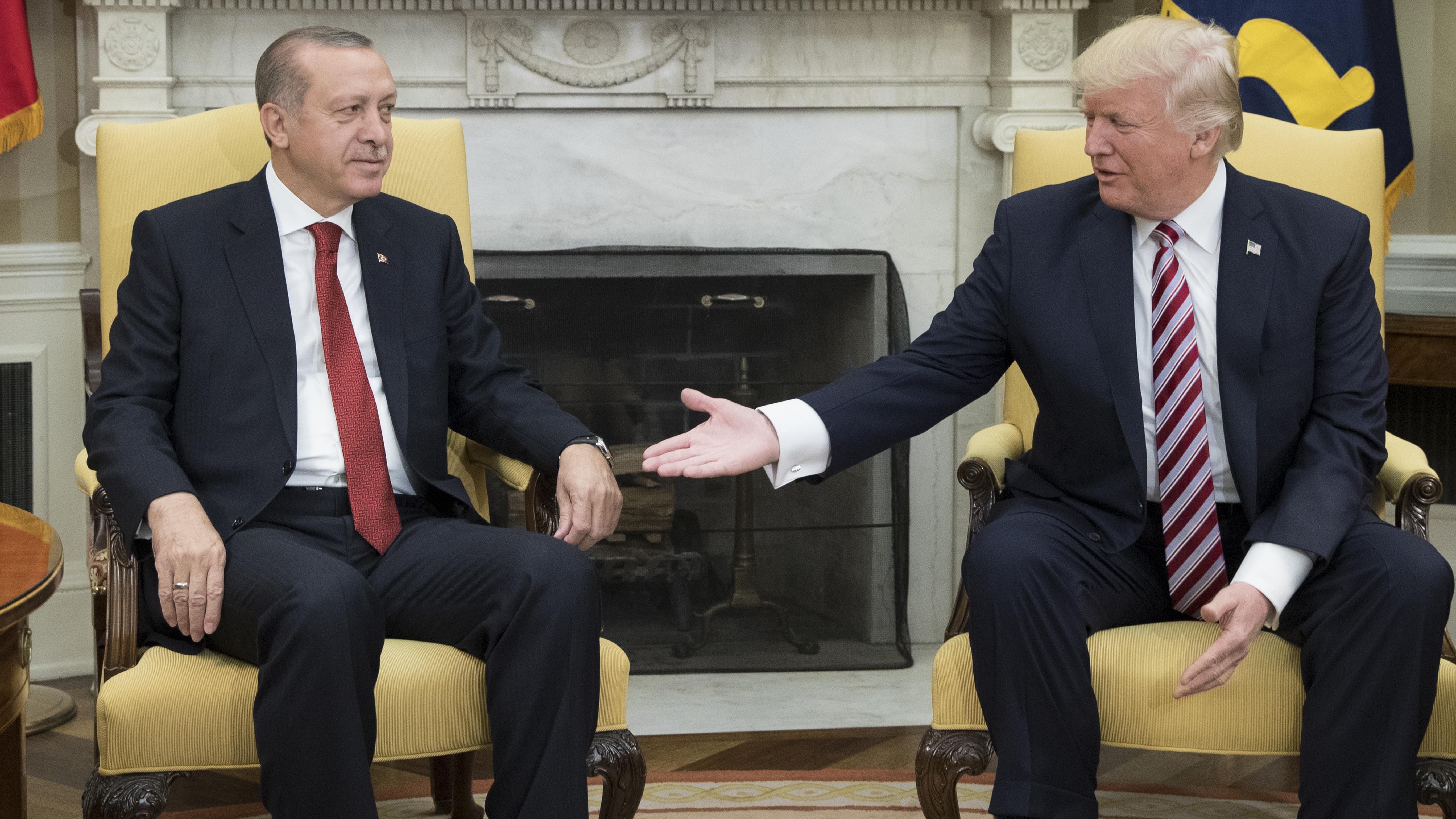 Ердоган висловив надію, що Трамп допоможе Близькому Сходу впоратися з тероризмом 