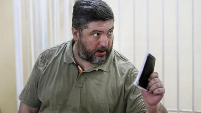 Суд залишив скандального Перелому на поруках у нардепів Суд залишив скандального Перелому на поруках у нардепів