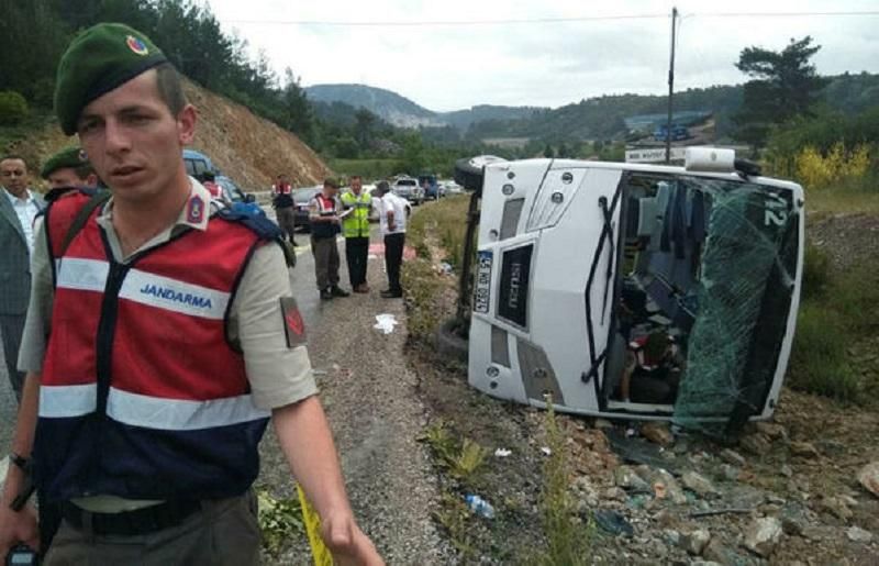 У ДТП в Туреччині постраждали українці, – посольство Росії У ДТП в Туреччині постраждали українці, – посольство Росії