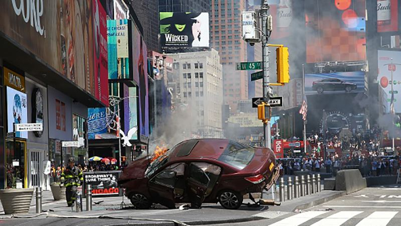 Главные новости 18 мая: шок в Нью-Йорке, Янукович получил поддержку нардепов