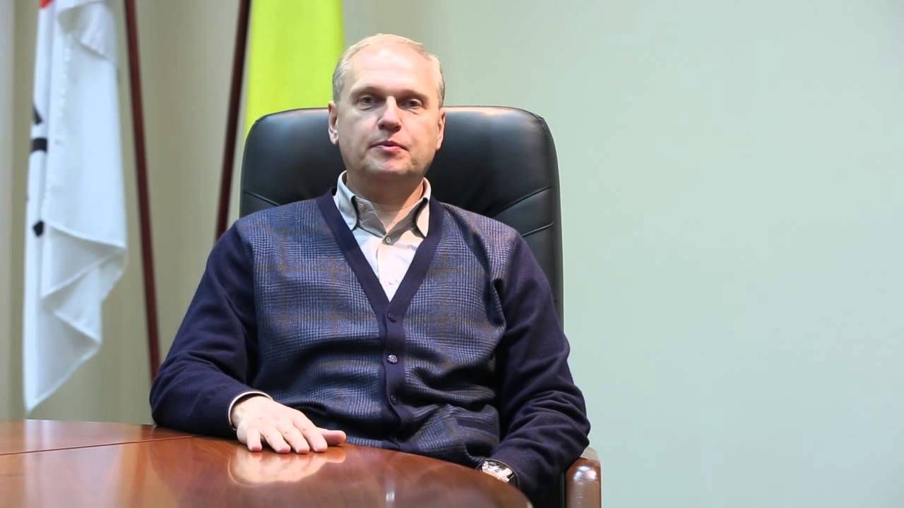 Недееспособность "Укрзализныци" бьет по украинской металлургии – директор "Азовстали" Недееспособность "Укрзализныци" бьет по украинской металлургии – директор "Азовстали"
