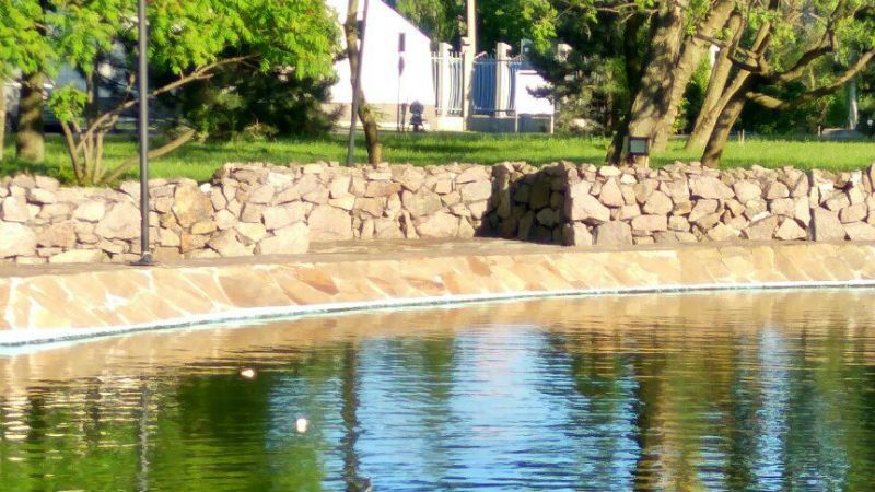 В сети показали новые развлечения боевиков возле захваченной "Донбасс Арены" В сети показали новые развлечения боевиков возле захваченной "Донбасс Арены"