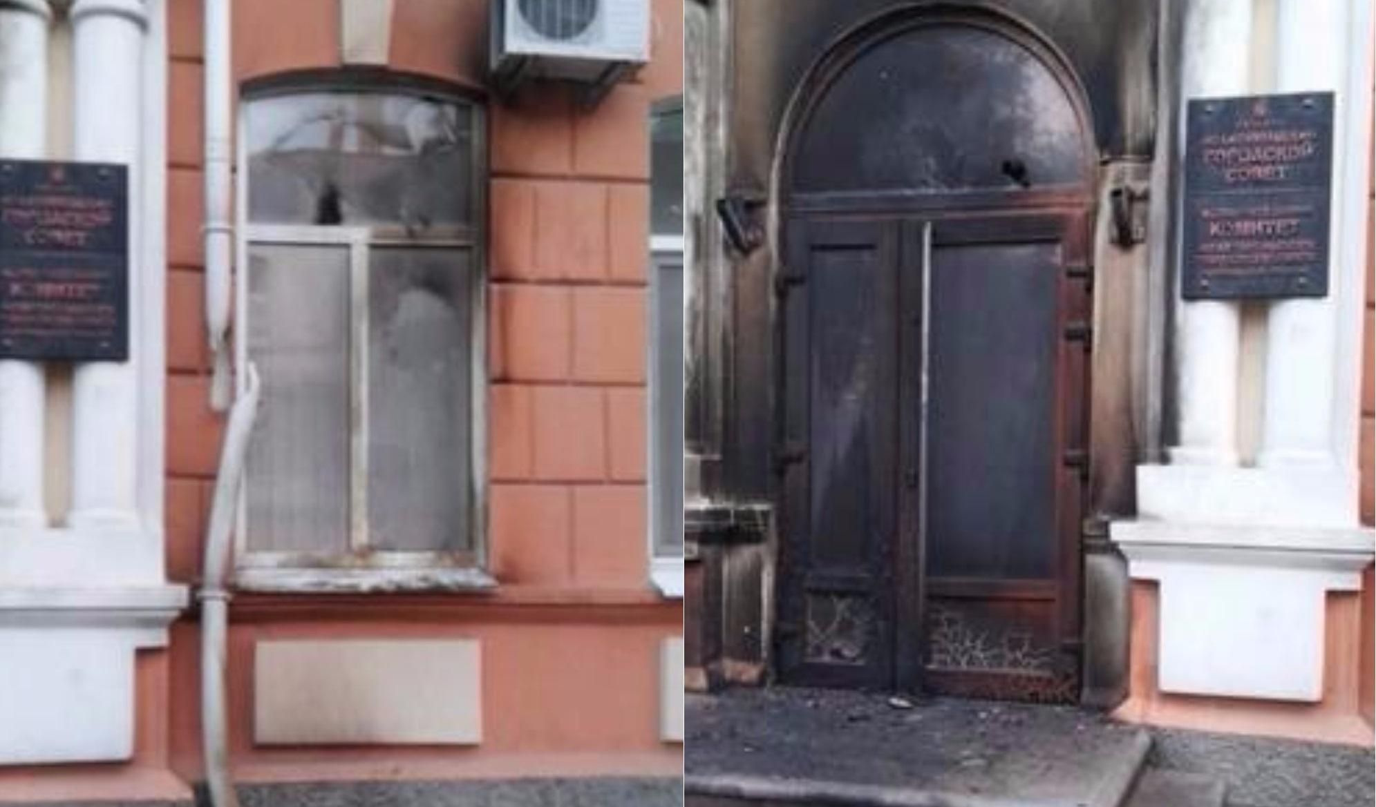 В Запорожской области подожгли горсовет: фото В Запорожской области подожгли горсовет: фото