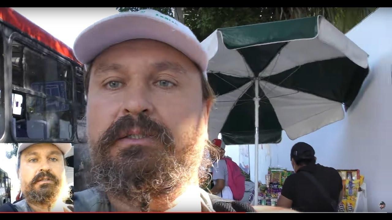 В Мексике толпа пыталась линчевать россиянина: видео В Мексике толпа пыталась линчевать россиянина: видео