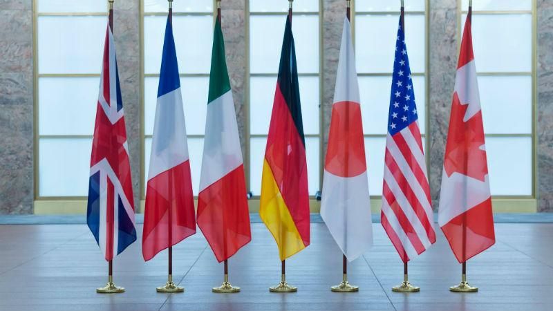 Япония выдвинула важный вопрос для обсуждения в "Большой семерке" Япония выдвинула важный вопрос для обсуждения в "Большой семерке"