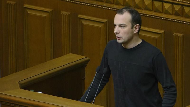 Хто з депутатів хоче відставки Луценка: зібрано 44 підписи Хто з депутатів хоче відставки Луценка: зібрано 44 підписи