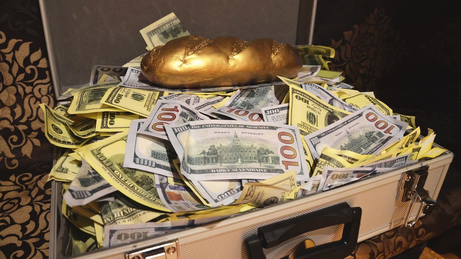 За способом життя держпосадовців та їхніх родин тепер офіційно стежитимуть За способом життя держпосадовців та їхніх родин тепер офіційно стежитимуть