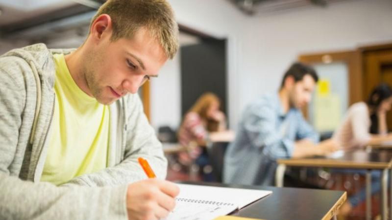 В Україні стартує ЗНО В Україні стартує ЗНО