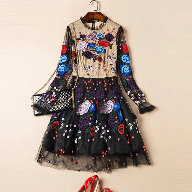 Оригінальна сукня на випускний Оригінальна сукня на випускний