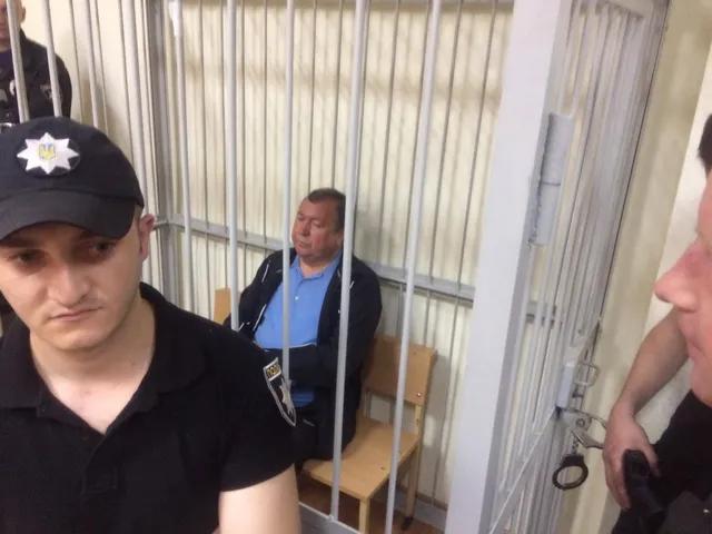 Затримання екс-чиновників в Україні: суд над Антиповим