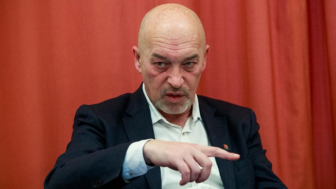 Тука провел параллели между Антиповым и героями АТО Тука провел параллели между Антиповым и героями АТО