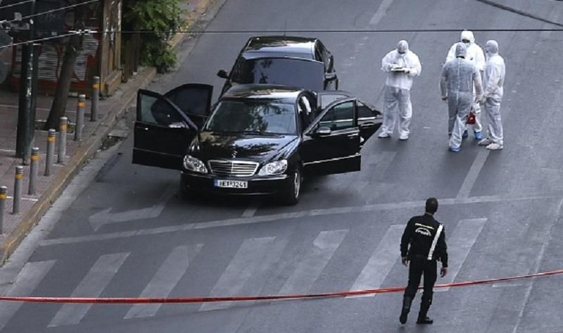 В Афінах підірвали машину з колишнім топ-чиновником