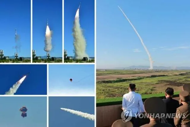 Кім Чен Ин спостерігає за запуском ракет
