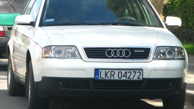 Польські прикордонники попереджають про небезпеку через українців з авто на іноземній реєстрації Польські прикордонники попереджають про небезпеку через українців з авто на іноземній реєстрації