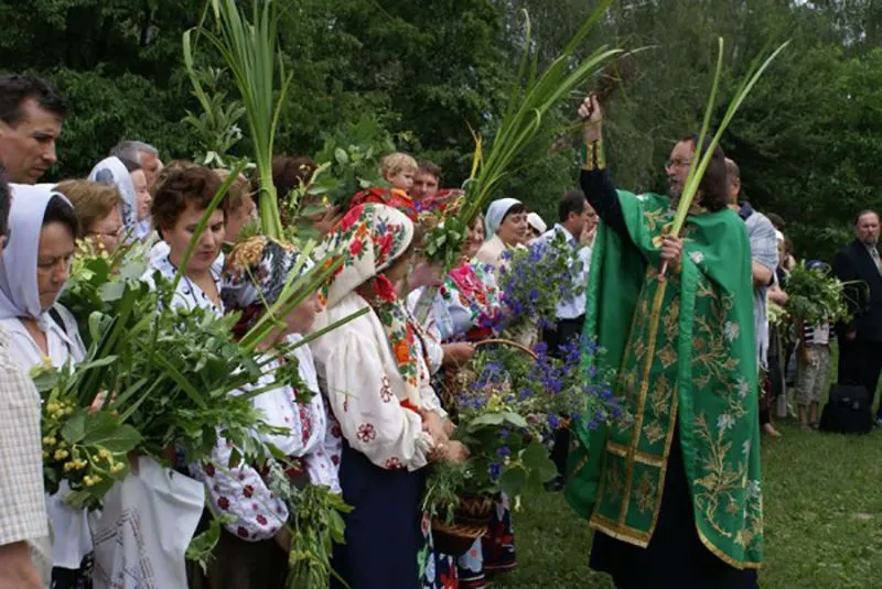 Трійця: що можна робити Трійця: що можна робити