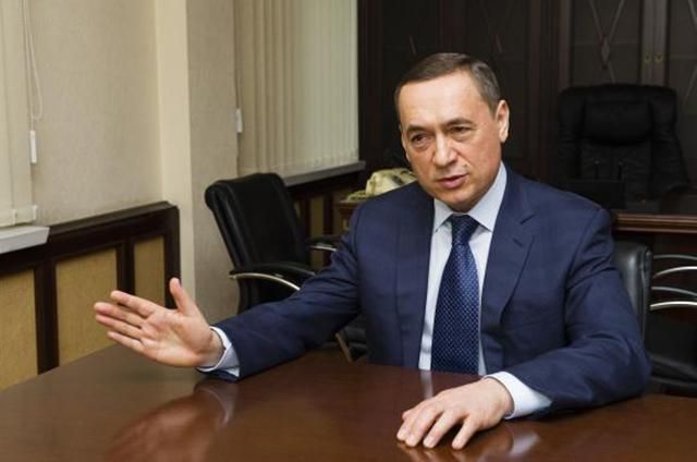 Дело Мартыненко: суд арестовал немало имущества одиозного экс-депутата Дело Мартыненко: суд арестовал немало имущества одиозного экс-депутата