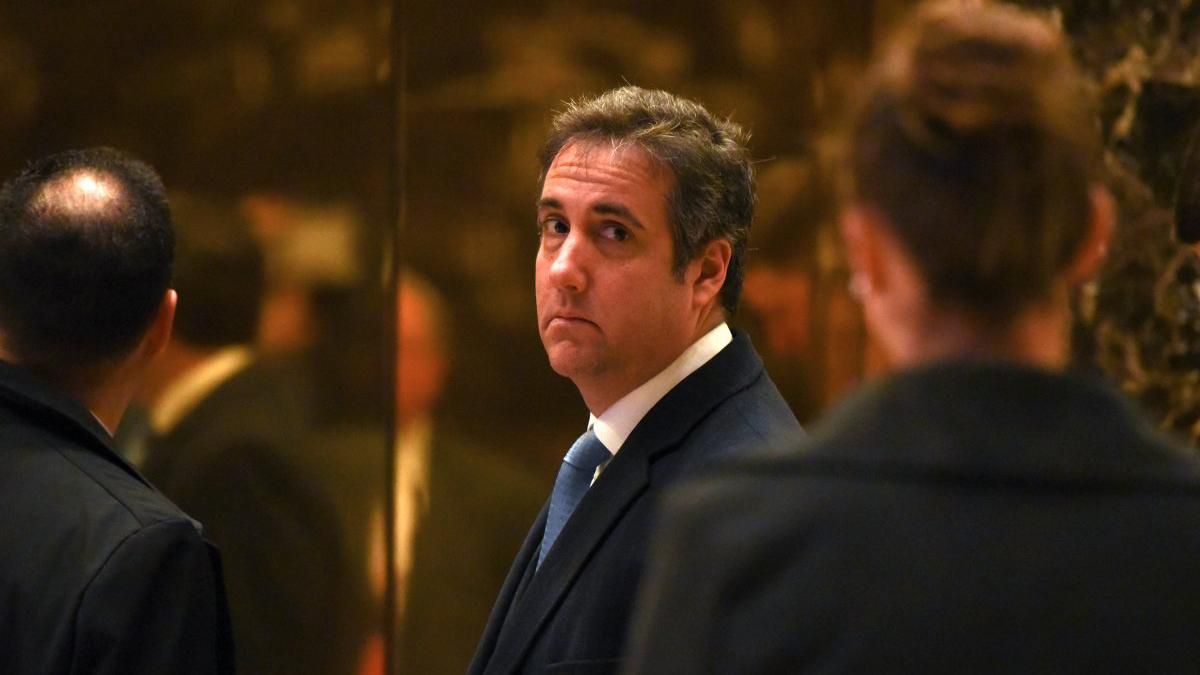 Особистий адвокат Трампа відмовився свідчити у конгресі про зв’язок його клієнта з Росією Особистий адвокат Трампа відмовився свідчити у конгресі про зв’язок його клієнта з Росією