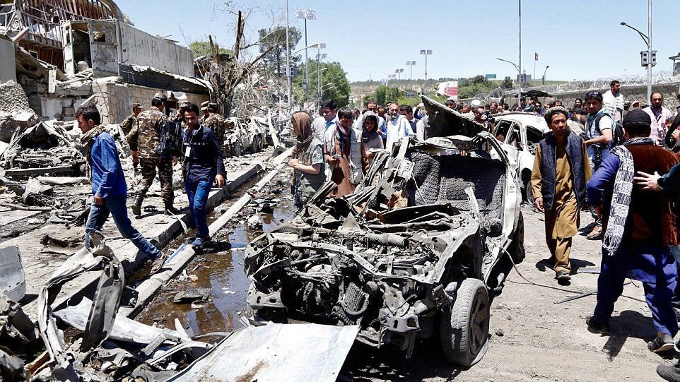 Подробности кровавого теракта в Афганистане: жуткие фото Подробности кровавого теракта в Афганистане: жуткие фото