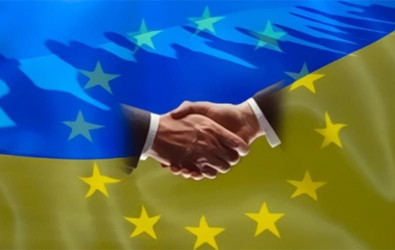 Украина теперь под микроскопом у Европы, – эксперт