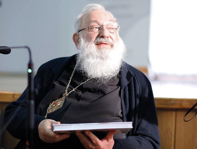 Порошенко про Гузара: Выражаю глубокое уважение этому светлому человеку Порошенко про Гузара: Выражаю глубокое уважение этому светлому человеку