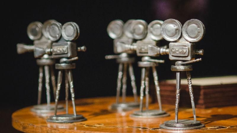 Лучших кинематографистов отметили премией в Киеве Лучших кинематографистов отметили премией в Киеве