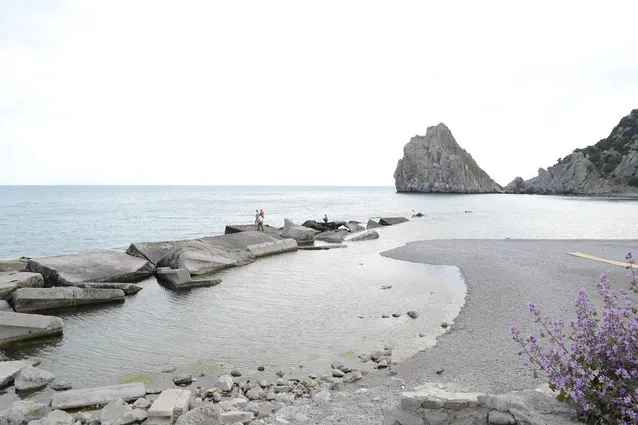 Пляж в окупованому Криму Пляж в окупованому Криму