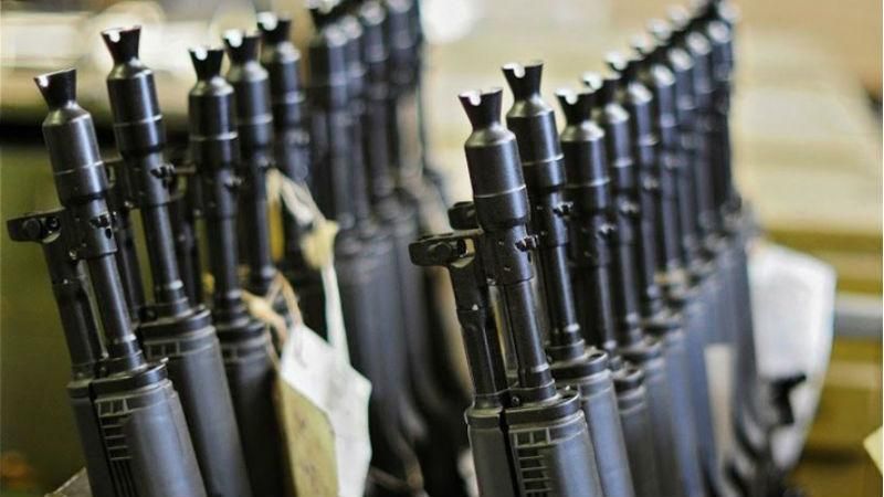 Небезпечна контрабанда: в аеропорту Ріо-де-Жанейро поліція знайшла чимало зброї Небезпечна контрабанда: в аеропорту Ріо-де-Жанейро поліція знайшла чимало зброї