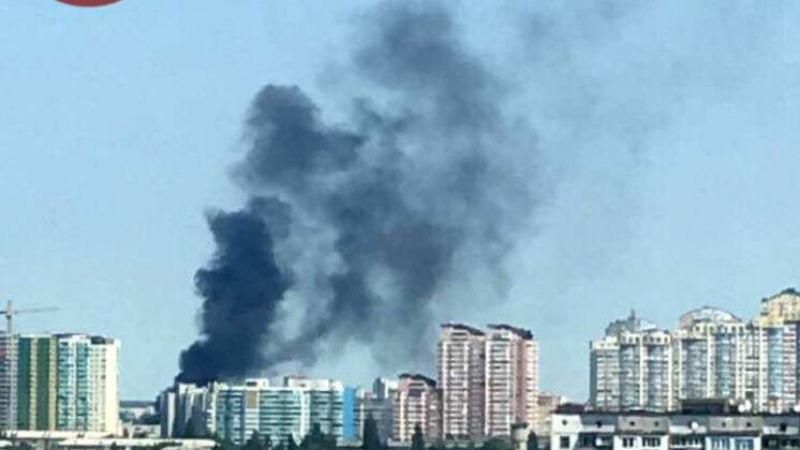 Взрыв в Киеве в Днепровском районе: фото