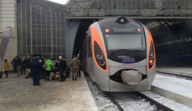 Доступна Європа: Омелян анонсував нові потяги до Польщі