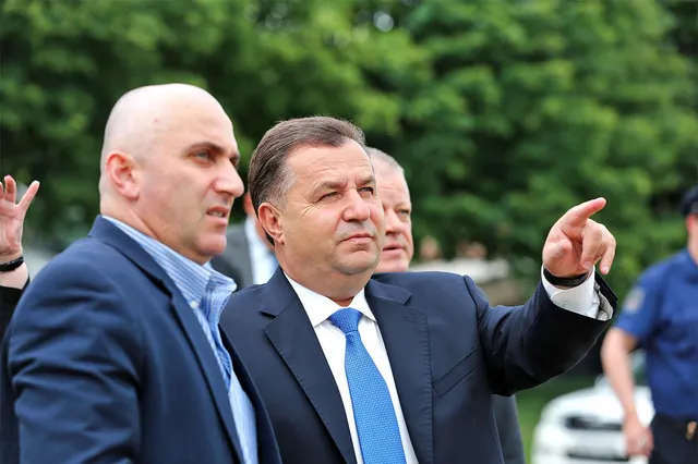 Полторак, Грузія, Росія Полторак, Грузія, Росія