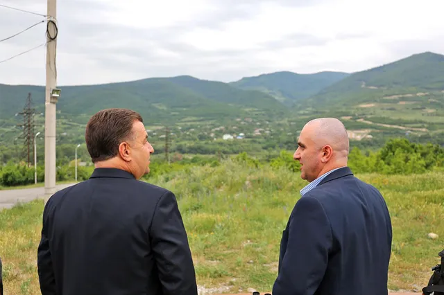 Полторак, Грузія, Росія Полторак, Грузія, Росія