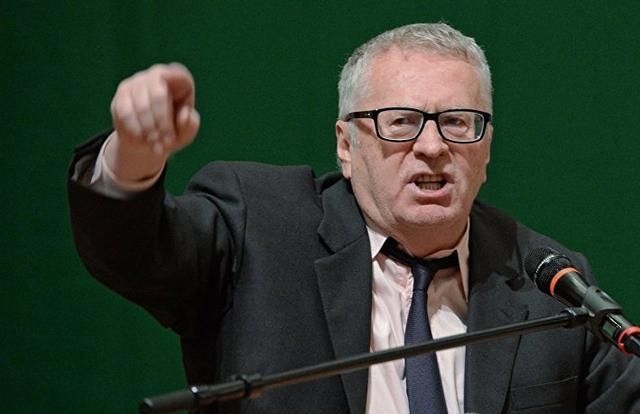 Одіозний Жиріновський підготував пафосну присягу для отримання громадянства Росії Одіозний Жиріновський підготував пафосну присягу для отримання громадянства Росії