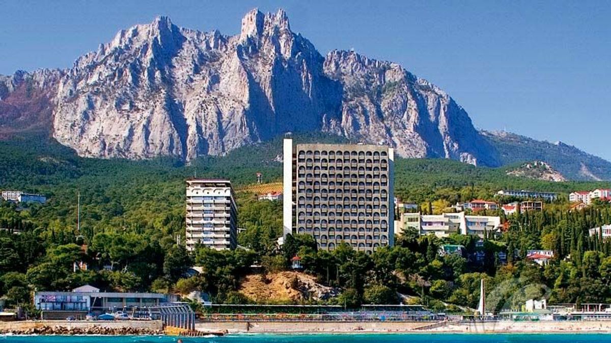 Оккупанты взялись за продажу крымских санаториев Оккупанты взялись за продажу крымских санаториев