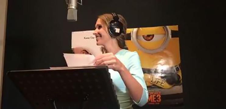 Як озвучують ролі в "Нікчемний Я" Катя Осадча і Майкл Щур: кумедні відео