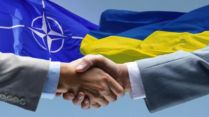 Рада возобновила курс Украины на членство в НАТО