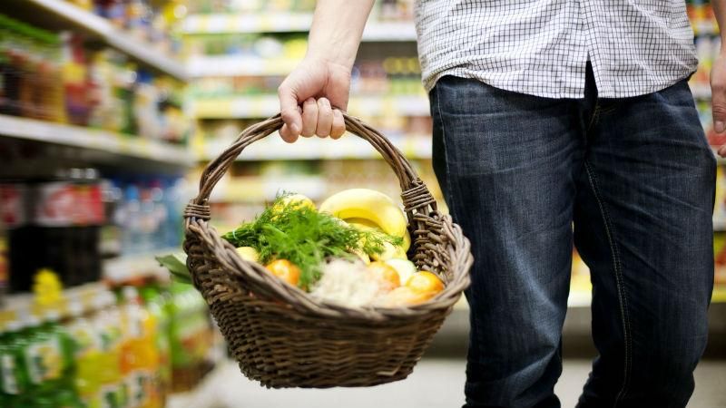 Ціни на продукти в Україні остаточно відпустили у вільне плавання